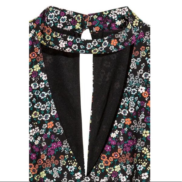 Divided Flower Pattern Dress - Picture 3 of 5